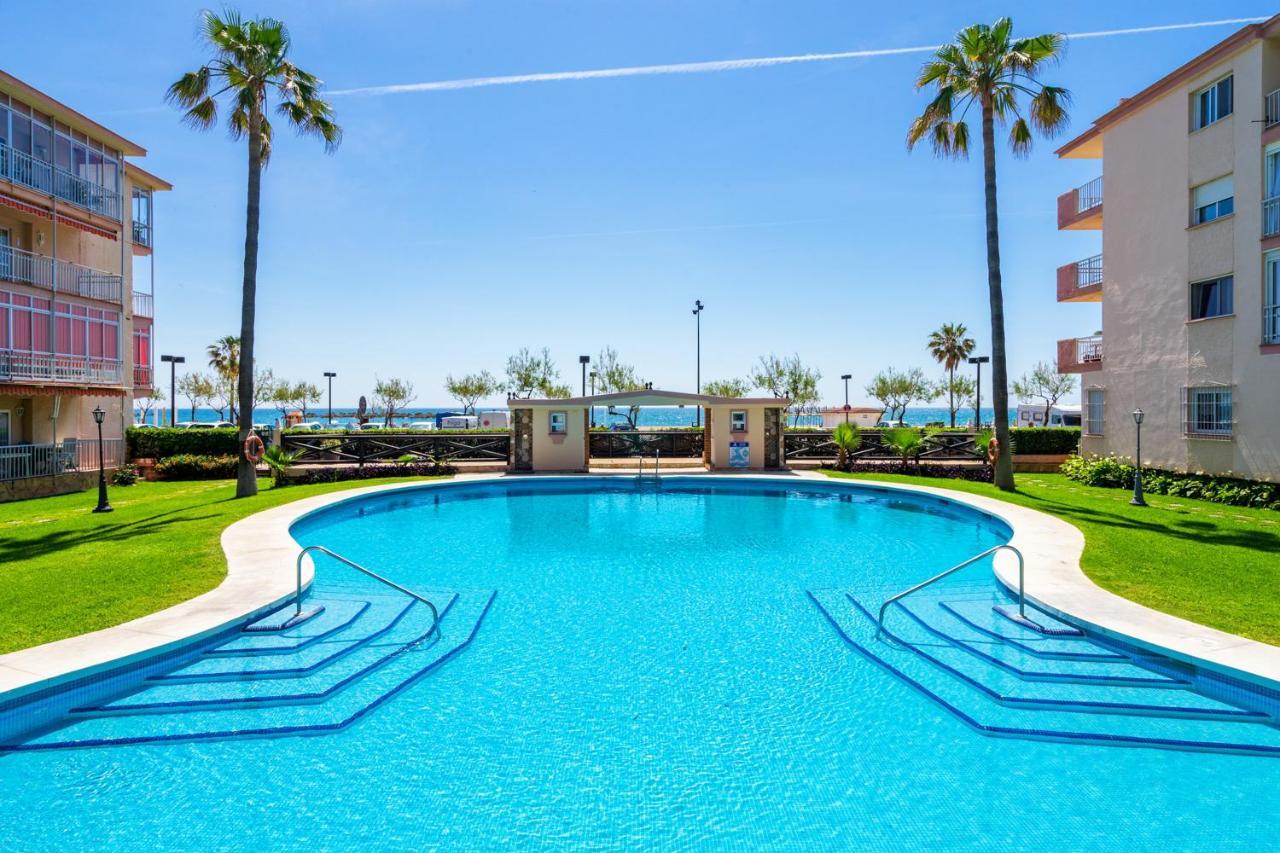 Beachfront Seaview Apartment In Los Boliches By Costarentals - Ref 141 Fuengirola Luaran gambar