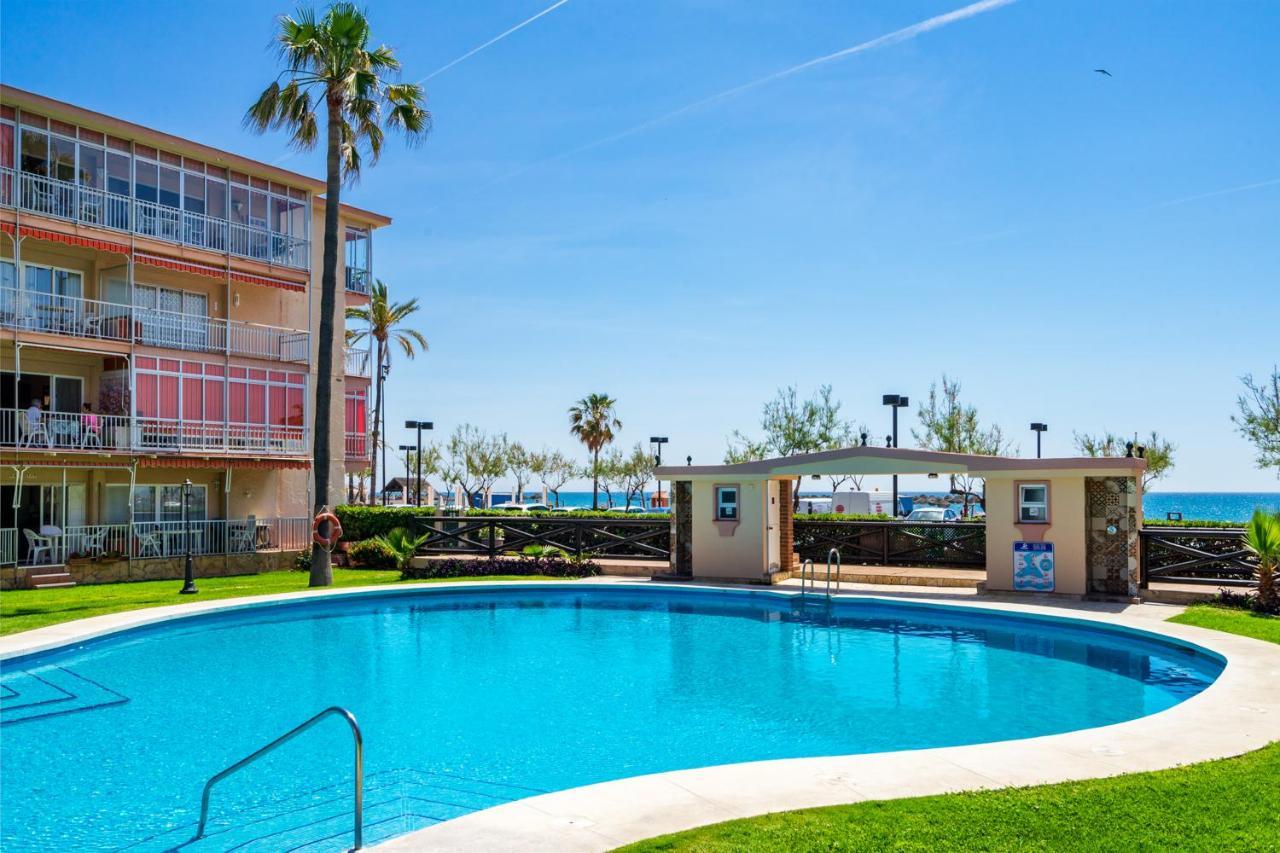 Beachfront Seaview Apartment In Los Boliches By Costarentals - Ref 141 Fuengirola Luaran gambar