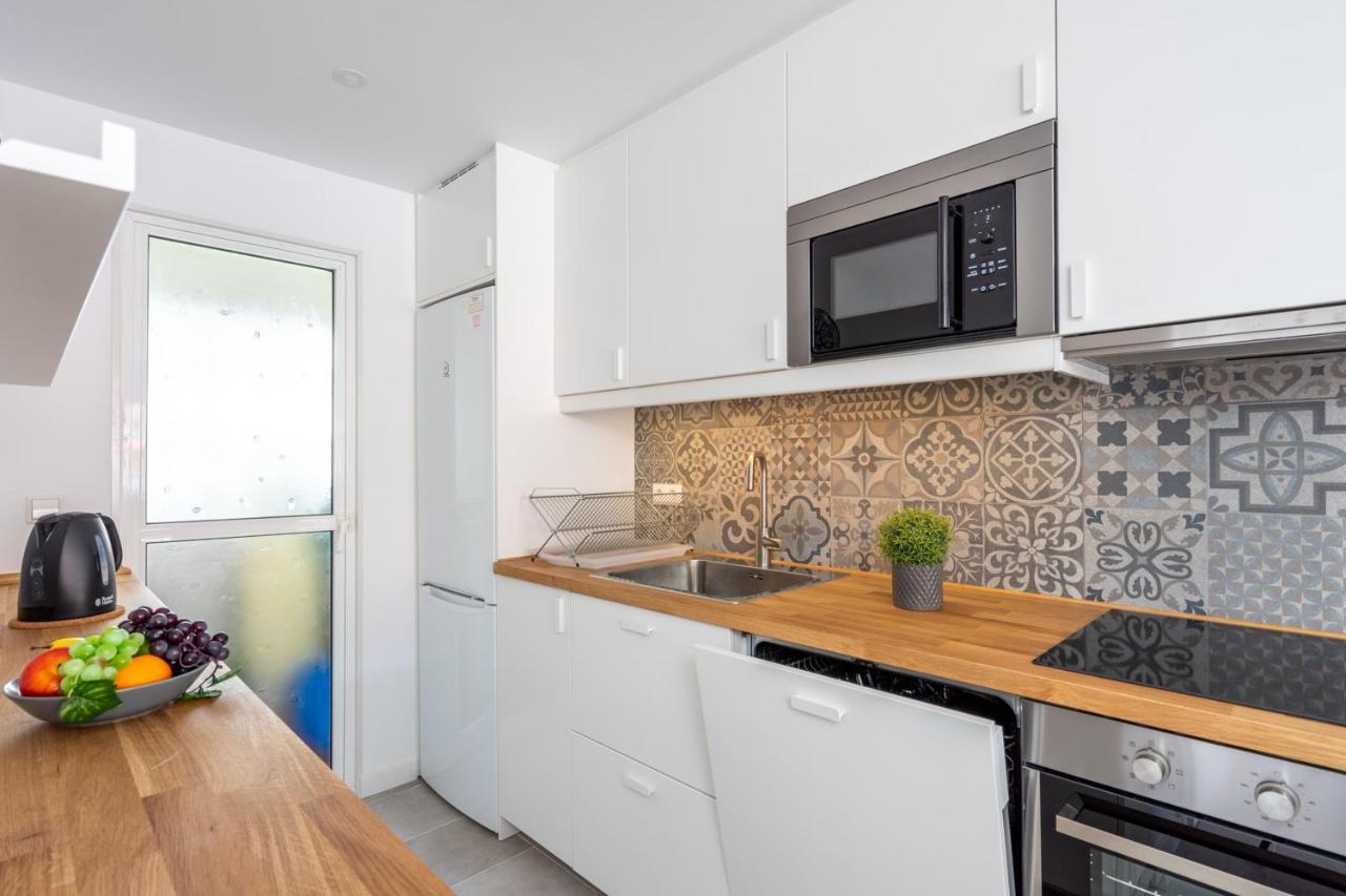 Beachfront Seaview Apartment In Los Boliches By Costarentals - Ref 141 Fuengirola Luaran gambar