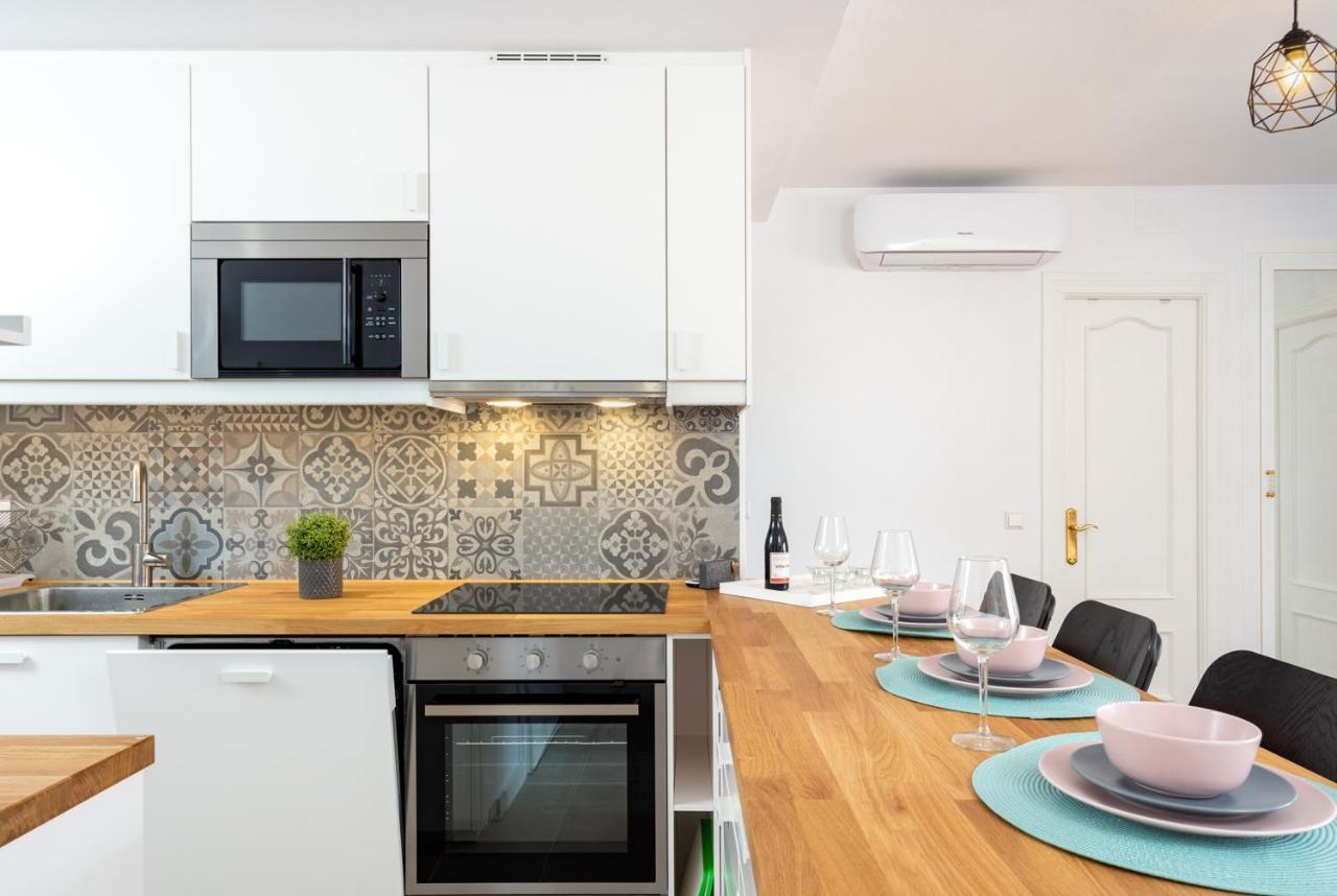 Beachfront Seaview Apartment In Los Boliches By Costarentals - Ref 141 Fuengirola Luaran gambar
